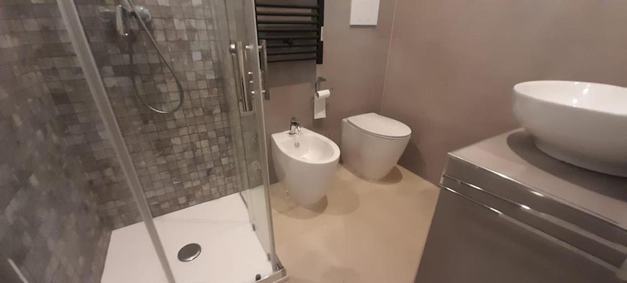 Casa Vacanze Laura S/C Lecce Bagian luar foto